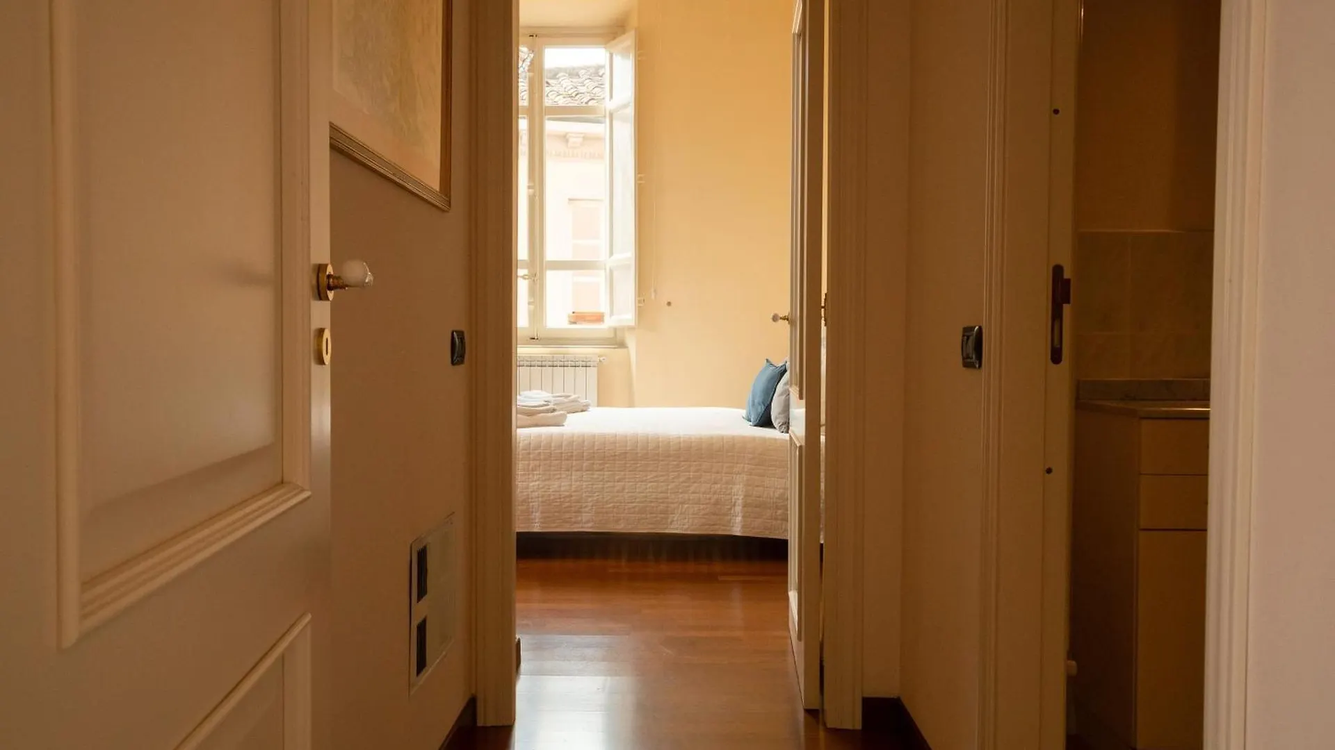 Apartamento Lucca Storica Parcheggio Incluso 0*,  Italia