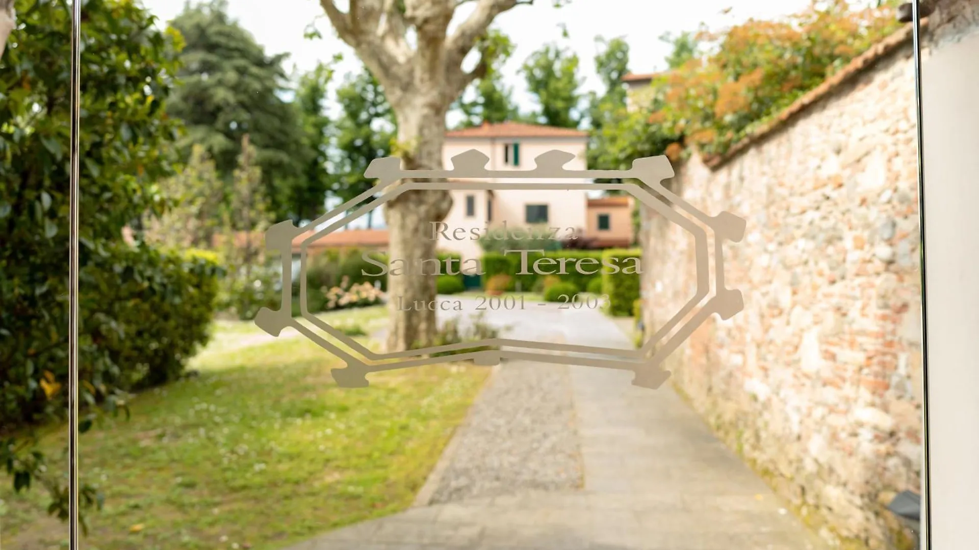 Lucca Storica Parcheggio Incluso Apartment